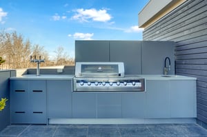 Fully exposed Outdoor Kitchen