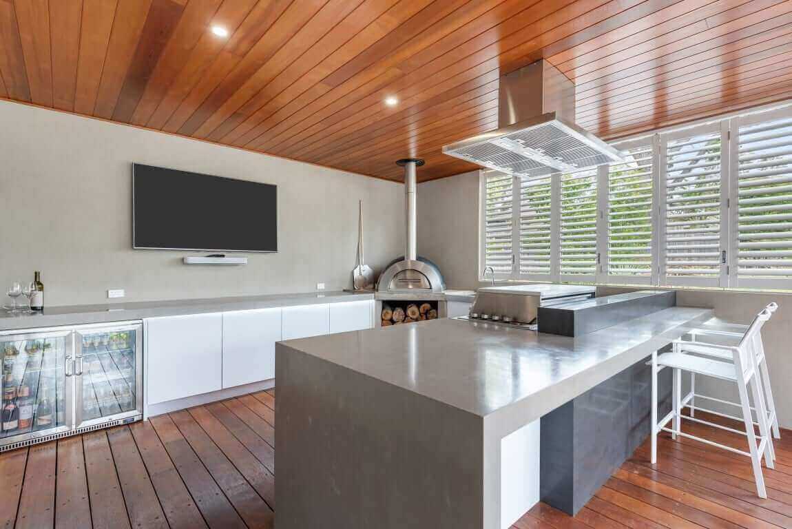 5 Design Tips To Create Your Perfect Alfresco Kitchen