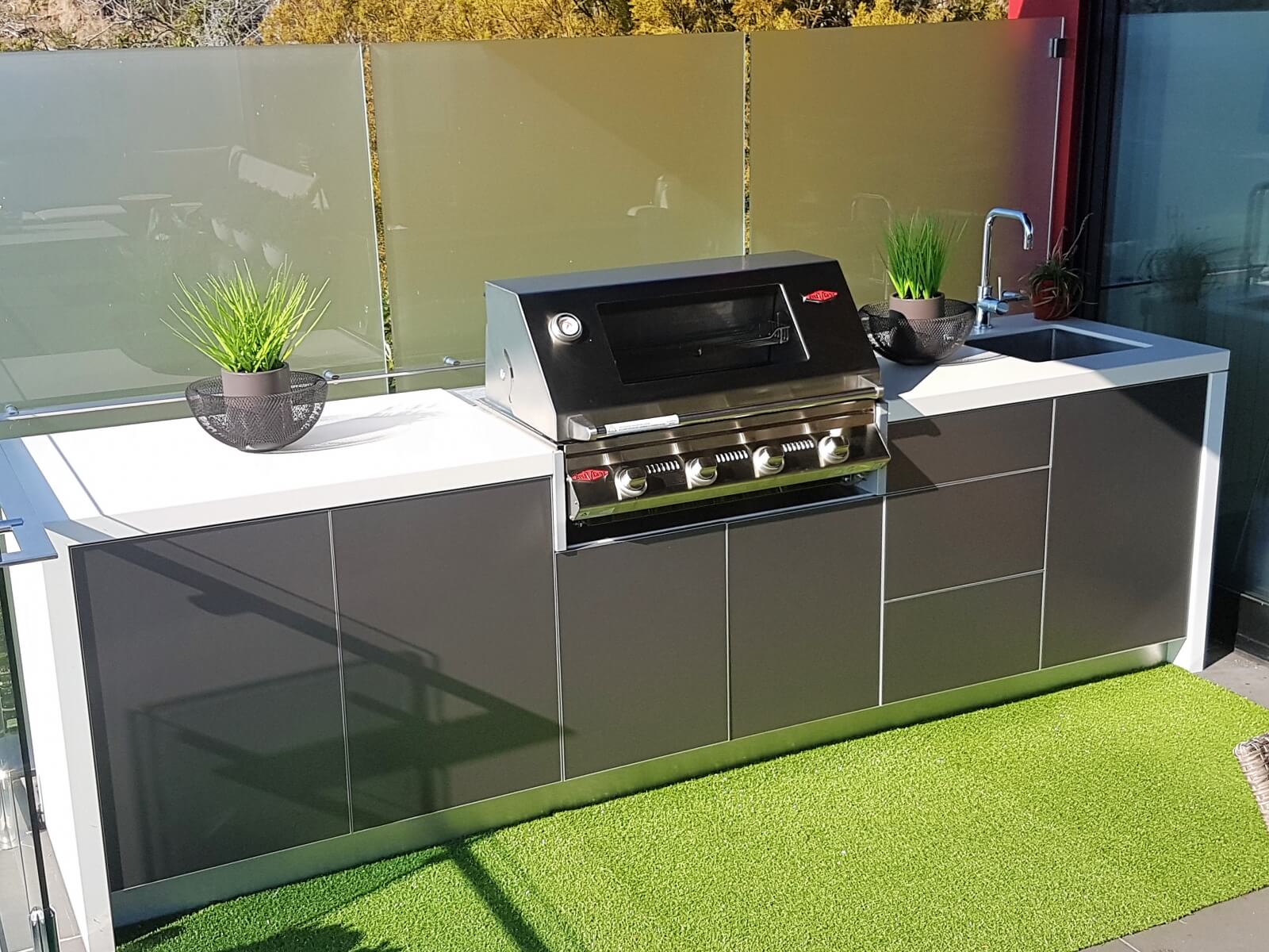 Beefeater Signature 3000S 4 Burner Beefeater Outdoor Kitchen Metallic Charcoal Dekton Zenith