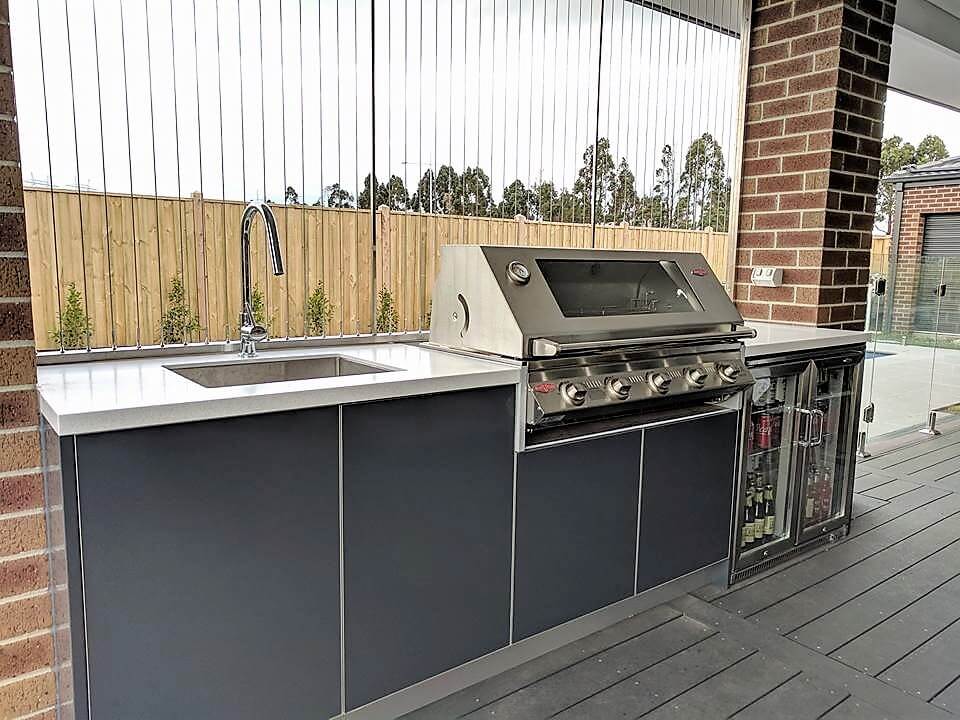 Beefeater Signature 3000S Steel Grey Corian Everest Outdoor Kitchen