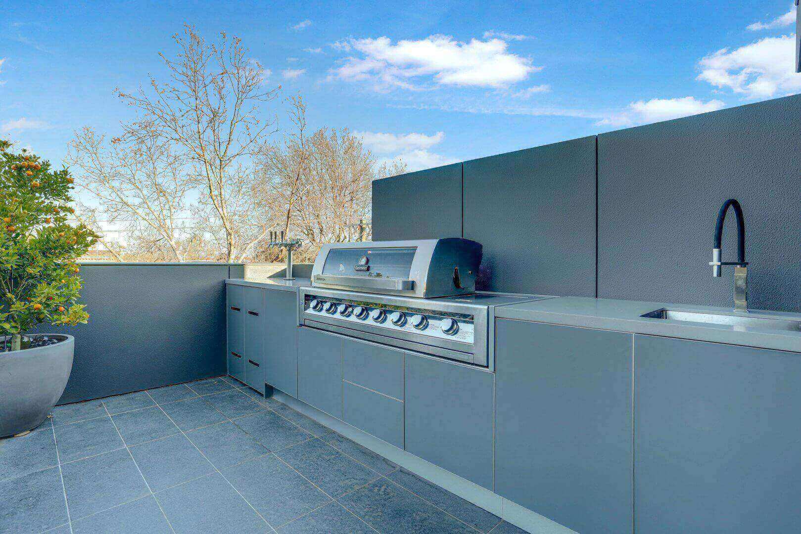 Gasmate 6 BNR BBQ Ash Grey Corian Dove Outdoor Kitchen LR12 Small