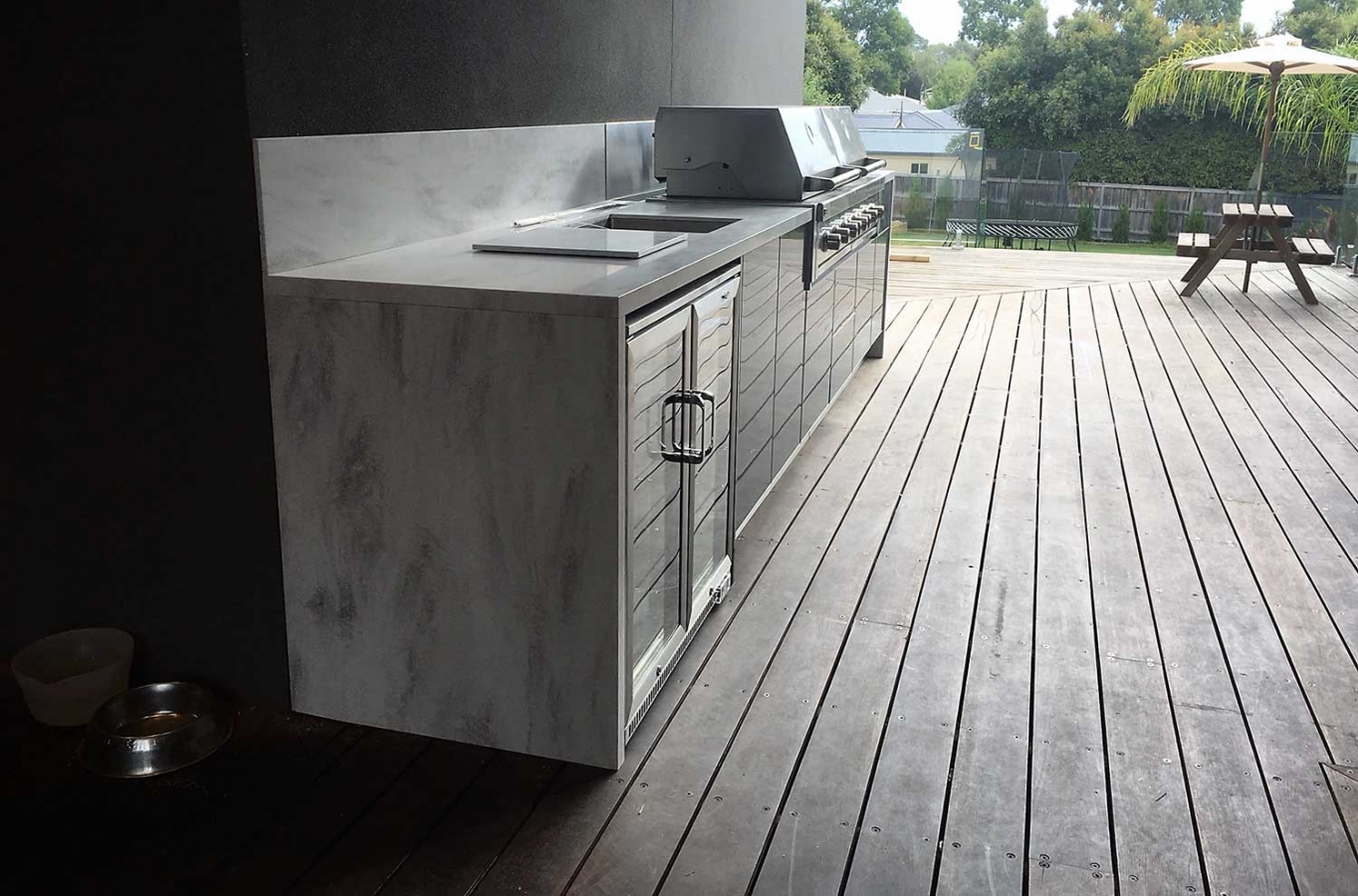 Grand Turbo 6BNR Steel Grey Corian Raincloud Langwarrin Outdoor Kitchen Project