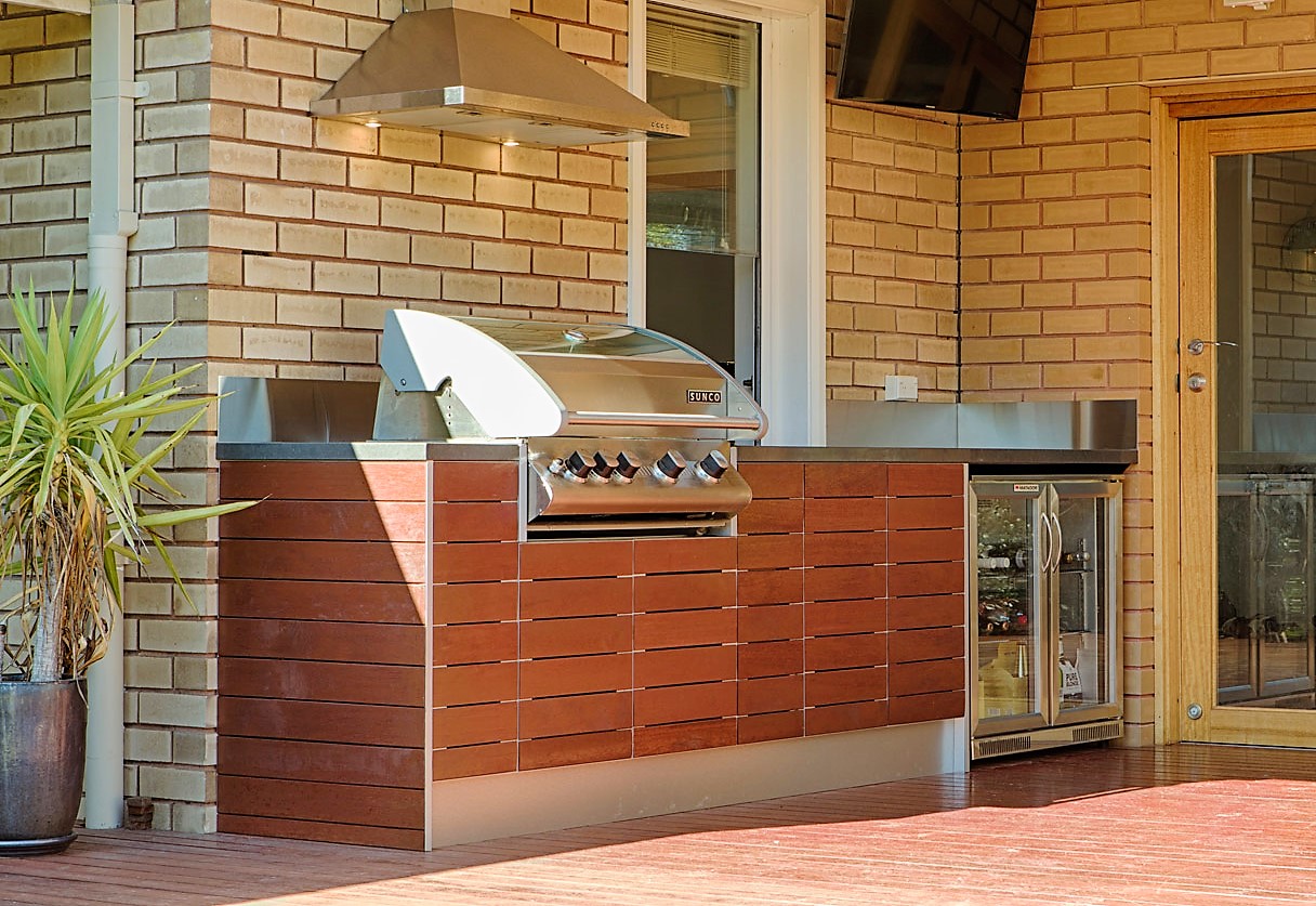 Outdoor Kitchen Timber Caeserstone stainless watsonia melbourne 