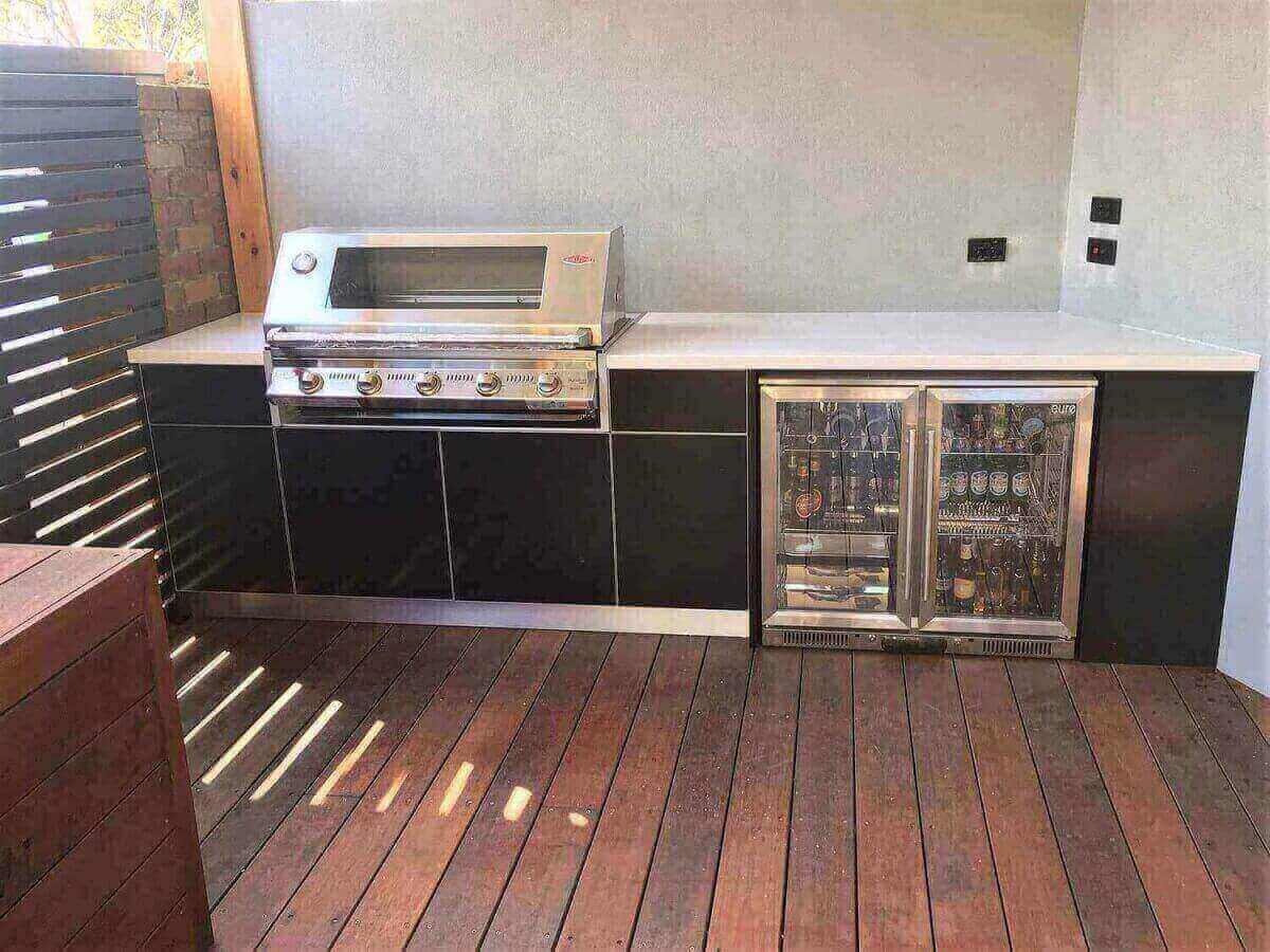 Rowville Beefeater Signature 3000S Matte Black Corian Everest Outdoor Kitchen