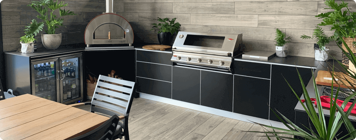 Custom Outdoor Kitchens | Premium & Luxury Outdoor Kitchens