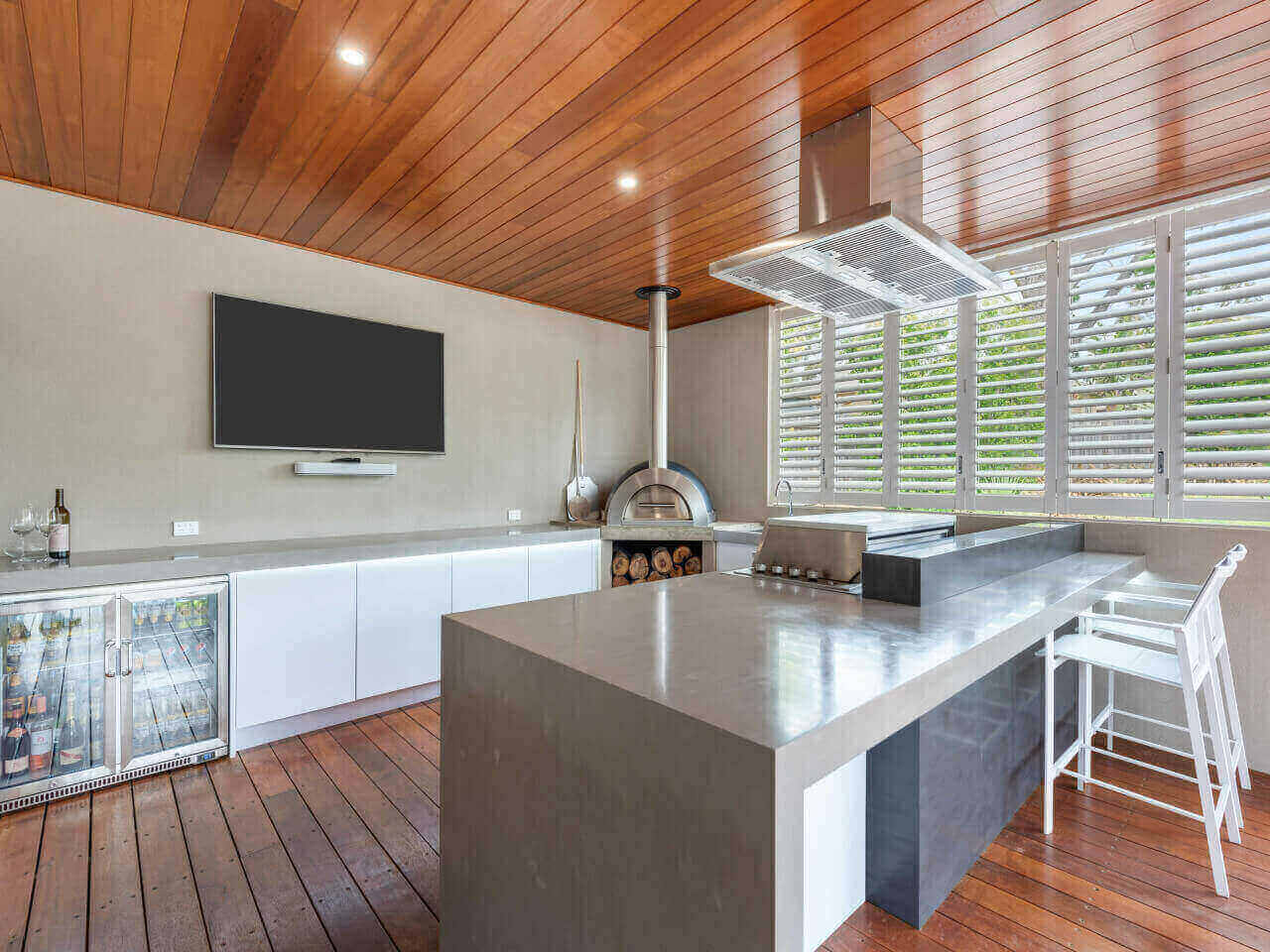 781 LimeTree Alfresco Beefeater Proline Corian Ash Concrete Matt White Alfresco Kitchen Mt Eliza