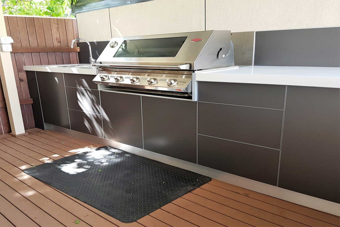 Beefeater Signature 3000S Outdoor Kitchen